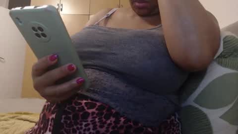 Ayanda online show from February 3, 11:36 pm