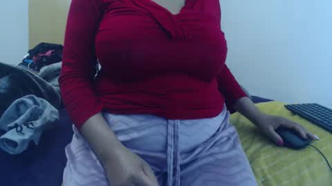 Ayanda online show from November 16, 11:49 am