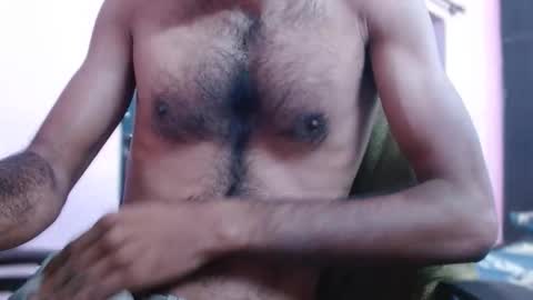 Snapshot of xxxcool_dude chatting on November 4, 7:13 pm Prince online show from November 4, 7:13 pm