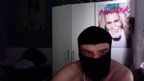 Snapshot of xxxd5 chatting on April 13, 5:35 am Jacob online show from April 13, 5:35 am