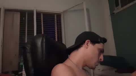 Snapshot of xxxfacu chatting on January 18, 3:09 am xxxfacu online show from January 18, 3:09 am