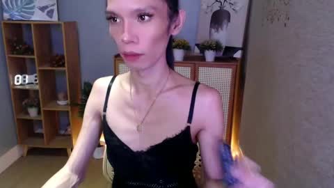 Your Princess Yums online show from March 12, 9:35 pm