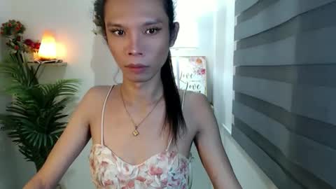 Your Princess Yums online show from November 11, 12:27 pm