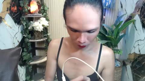 Your Princess Yums online show from December 16, 4:50 am