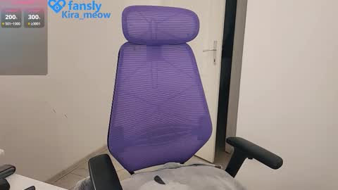 Snapshot of xxxhentaition chatting on December 18, 6:36 pm Keira online show from December 18, 6:36 pm