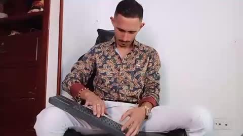 Kev online show from November 25, 7:47 pm