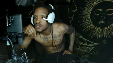 Snapshot of xxxjrstrokesxxx chatting on February 5, 7:18 am xxxjrstrokesxxx online show from February 5, 7:18 am