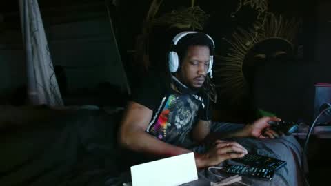 Snapshot of xxxjrstrokesxxx chatting on February 26, 1:52 pm xxxjrstrokesxxx online show from February 26, 1:52 pm