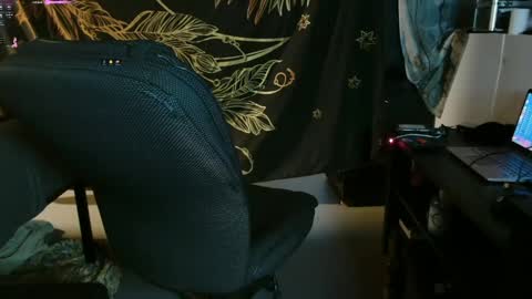 Snapshot of xxxjrstrokesxxx chatting on March 2, 7:23 pm xxxjrstrokesxxx online show from March 2, 7:23 pm