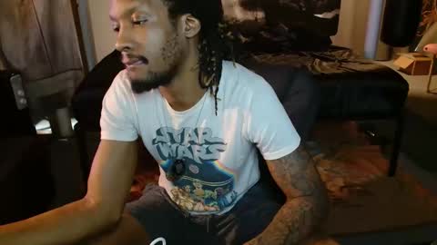 Snapshot of xxxjrstrokesxxx chatting on October 31, 9:05 pm xxxjrstrokesxxx online show from October 31, 9:05 pm