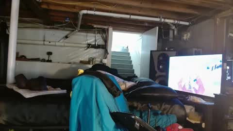 xxxjrstrokesxxx online show from April 15, 3:30 pm