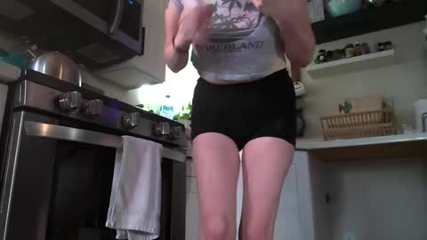 Lola online show from October 10, 6:29 pm