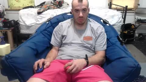 Snapshot of xxxscubastevexx chatting on February 24, 9:52 pm ScubaSteve online show from February 24, 9:52 pm