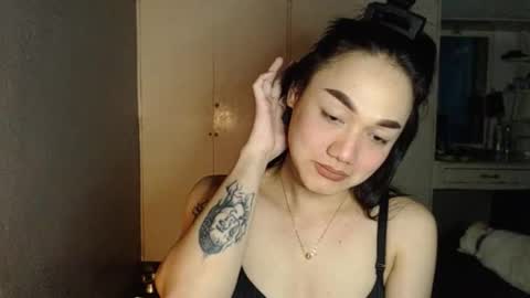 Melissa online show from February 2, 9:19 am