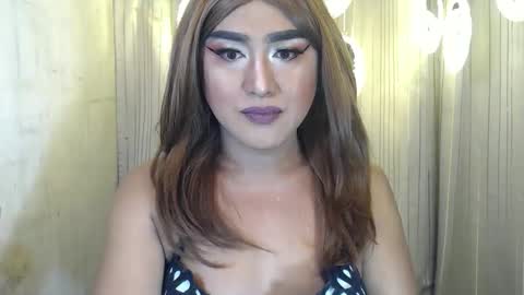 xxxsucksassygirl4u online show from April 16, 9:21 am