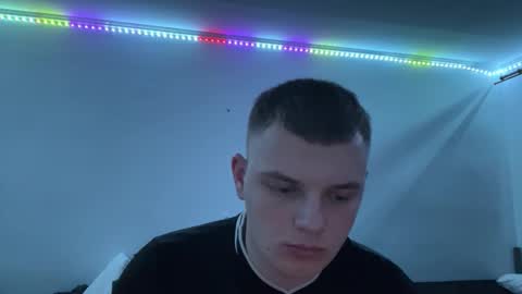 Leo online show from March 22, 8:45 pm