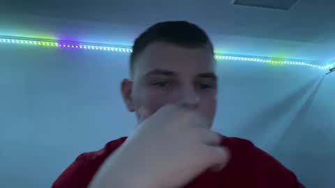 Leo online show from March 29, 7:14 pm