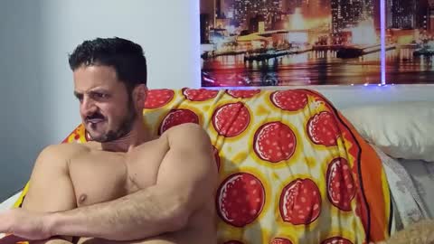 Snapshot of xxxtonymxxx chatting on February 1, 3:41 am TonyDoesMiami online show from February 1, 3:41 am