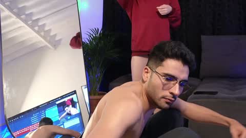 July and Fer online show from December 21, 8:28 am