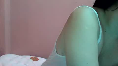 Snapshot of xxyummiee_69xx chatting on July 25, 8:50 pm jane online show from July 25, 8:50 pm