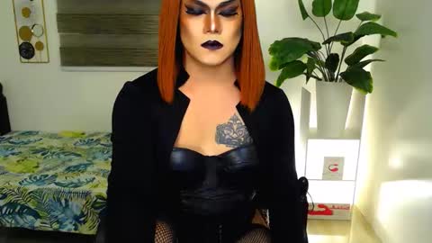 QueenMarina online show from May 30, 6:54 am