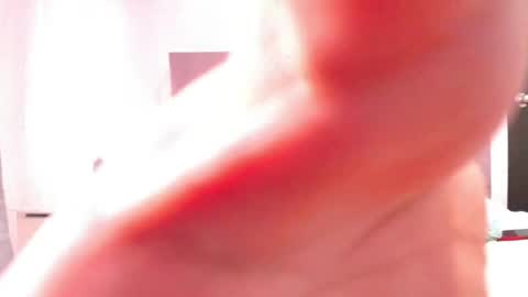Snapshot of xyren_carter chatting on May 23, 7:40 pm xyren_carter online show from May 23, 7:40 pm