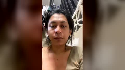 xyummyrhicax online show from April 2, 2:26 pm