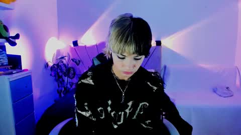 xzerox_ online show from December 2, 12:54 pm