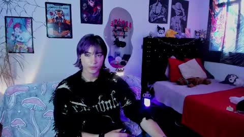 Snapshot of xzerox_ chatting on February 5, 7:18 pm xzerox_ online show from February 5, 7:18 pm