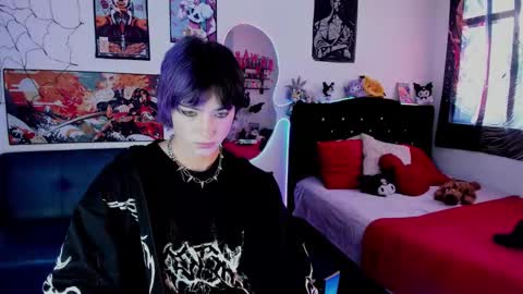 Snapshot of xzerox_ chatting on February 25, 6:39 pm xzerox_ online show from February 25, 6:39 pm