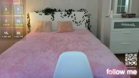 Lina online show from October 15, 1:11 pm