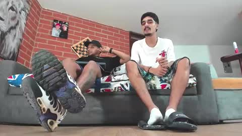 Snapshot of y0ung_master_ chatting on March 21, 9:29 pm Sr. Y0ung Master online show from March 21, 9:29 pm