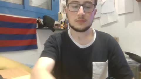 Snapshot of yakajoe97 chatting on February 6, 10:53 pm yakajoe97 online show from February 6, 10:53 pm