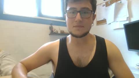 Snapshot of yakajoe97 chatting on October 16, 12:17 pm yakajoe97 online show from October 16, 12:17 pm