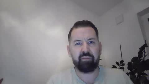 yakijoe online show from February 24, 11:47 pm