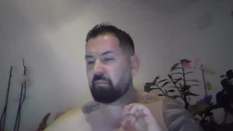 Snapshot of yakijoe chatting on May 4, 11:23 pm yakijoe online show from May 4, 11:23 pm