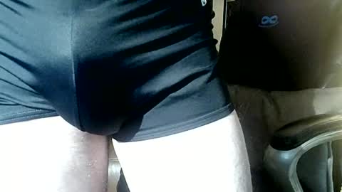 Snapshot of yamagrow chatting on February 25, 12:31 am yamagrow online show from February 25, 12:31 am