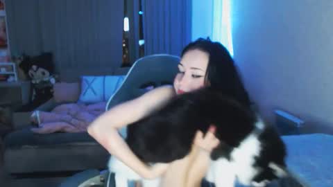 Yami online show from November 14, 7:45 pm