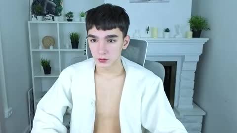 yamitwink online show from November 5, 8:53 pm