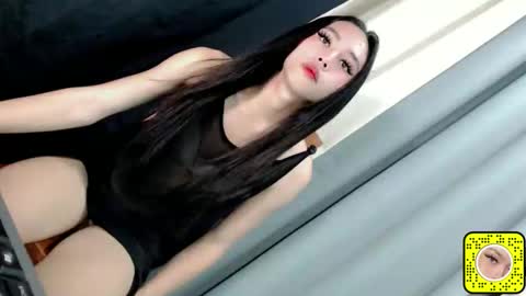 yams_kitty69 online show from October 3, 9:50 am
