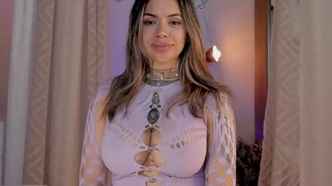 YANDRA CELIS online show from December 17, 3:28 am