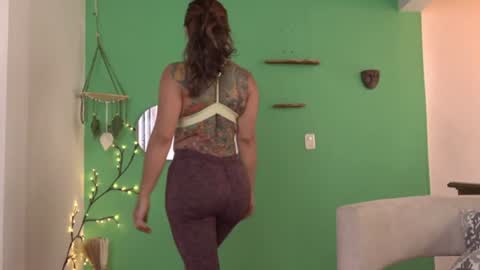 YANDRA CELIS online show from June 22, 8:28 pm