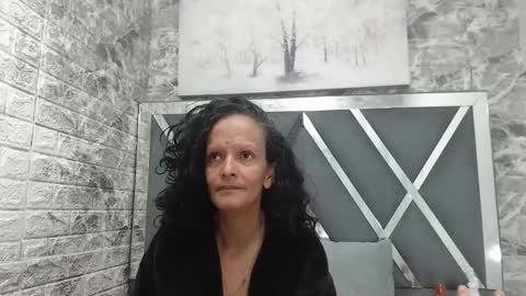 yanetrose online show from November 3, 3:19 am