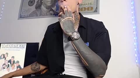 Yan online show from March 24, 5:45 am