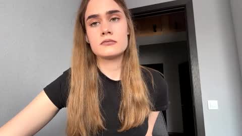 Kate online show from April 4, 12:02 pm