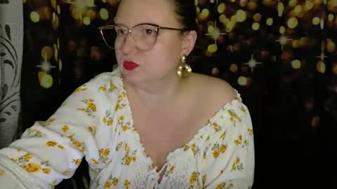 Anika online show from December 3, 6:17 pm