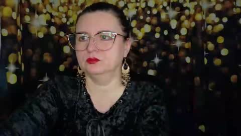 Anika online show from December 5, 9:40 am