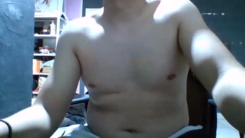 yankoloco92 online show from April 14, 1:22 am