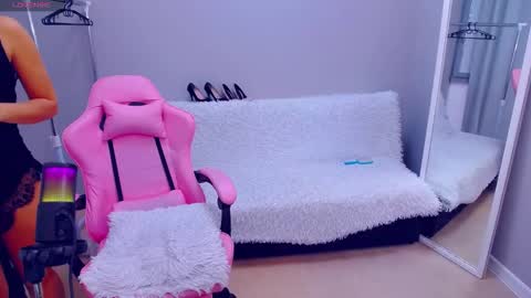 im hot today online show from October 2, 7:26 am
