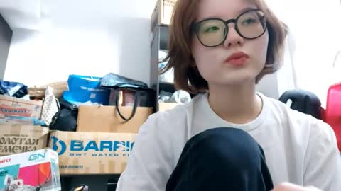 Lily online show from October 5, 10:35 am